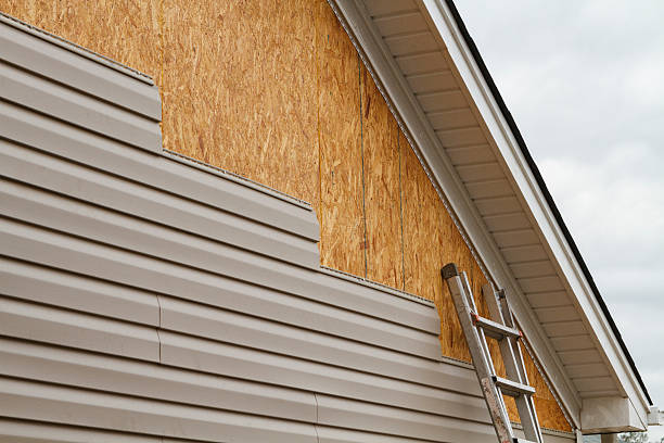 24/7 Emergency Storm Damage Siding Repair experts in Ward, SC